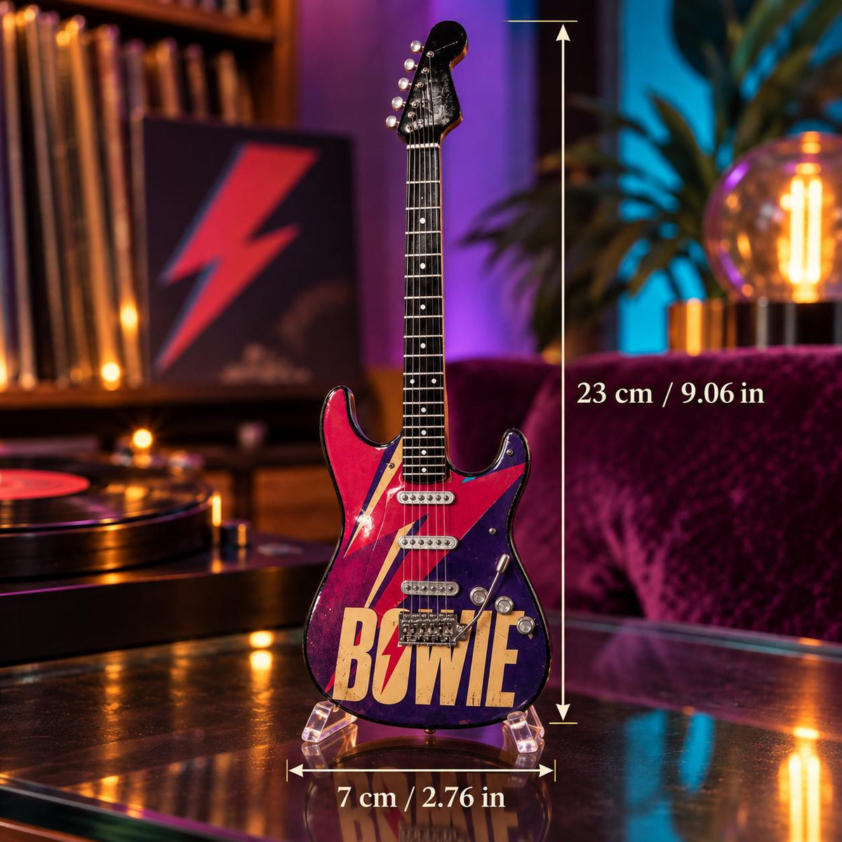 Мини китара David Bowie — лилава светкавица със стойка и гравиране по избор — снимка 4