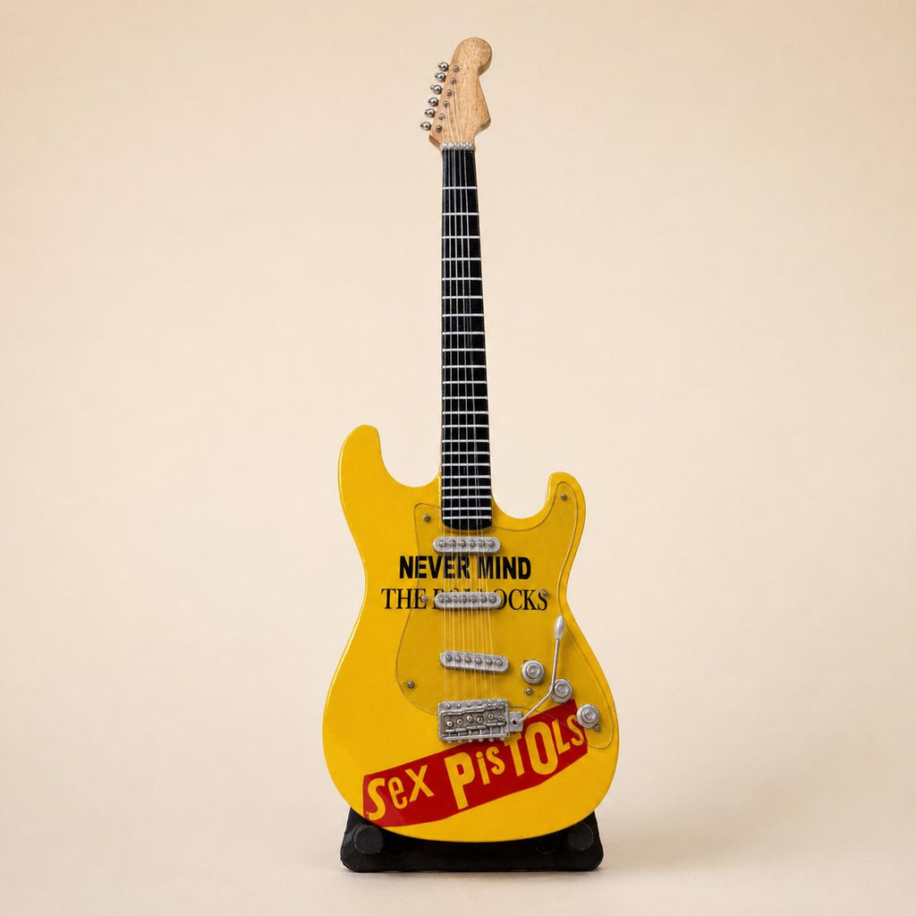 Мини китара Sex Pistols — Never Mind the Bollocks със стойка и гравиране по избор — снимка 2