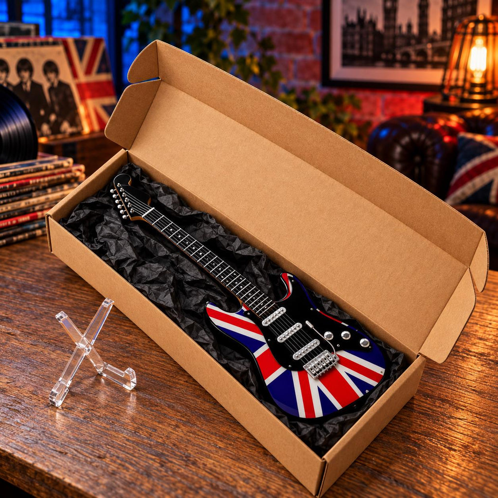 Мини китара Union Jack със стойка и гравиране по избор — снимка 5