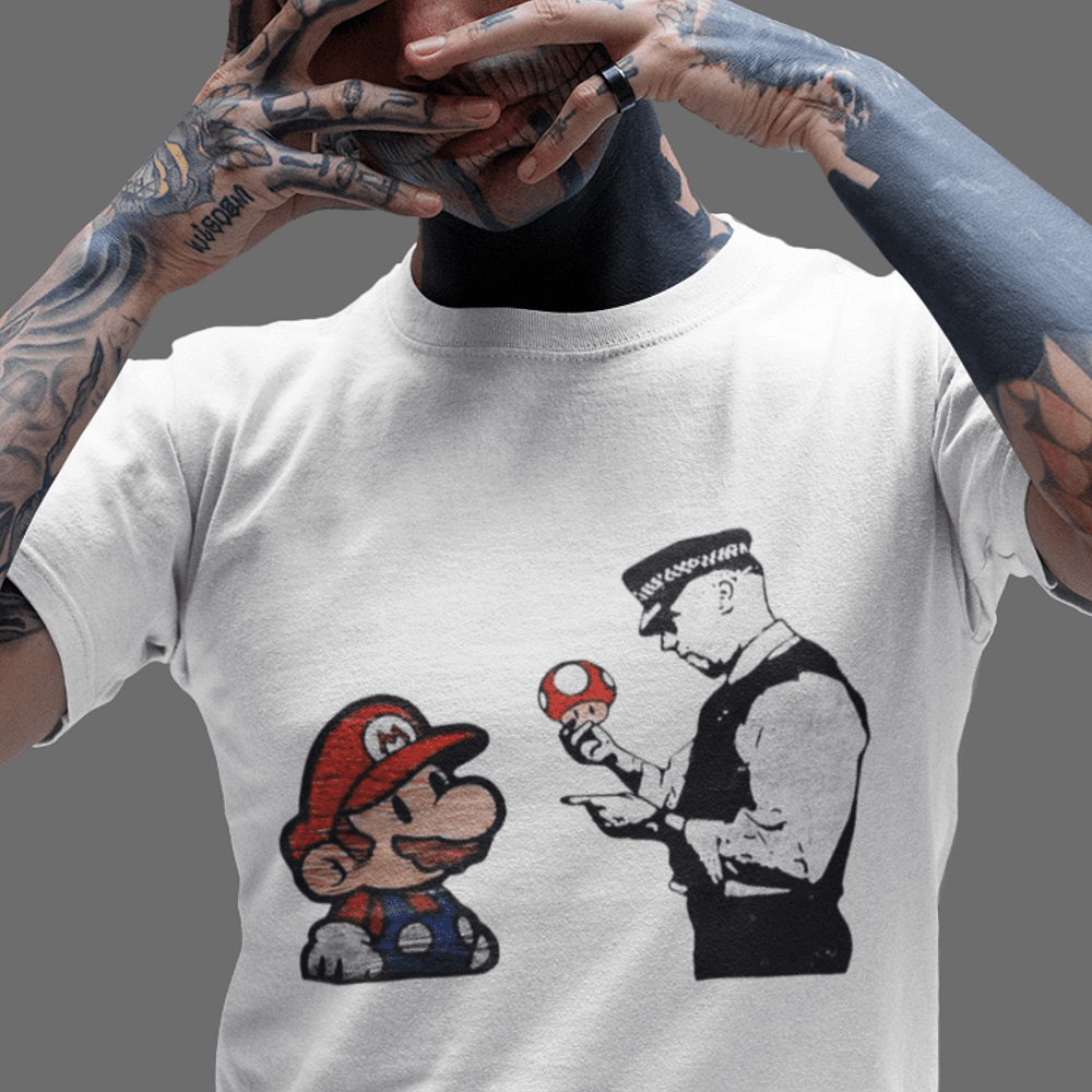 T-shirt Mario and Cops